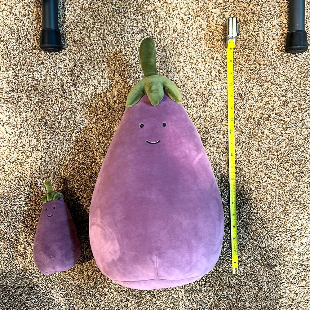 Jellycat Vivacious Eggplant plush Large NWT